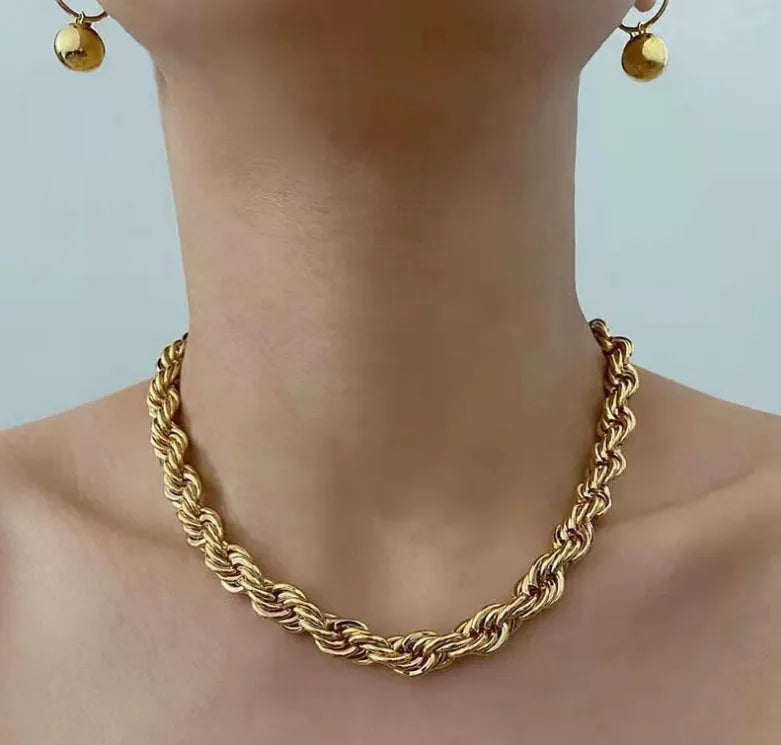 Adya Twisted Rope Chain Necklace