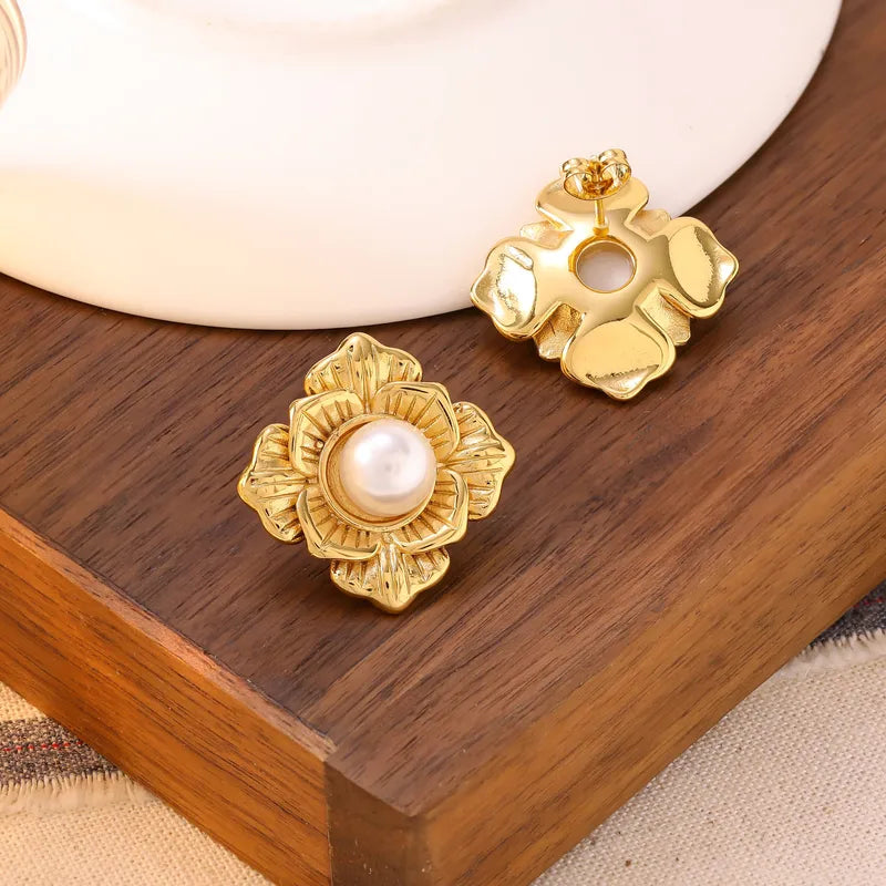 Adya Fleur Pearl Baroque Stud Earrings